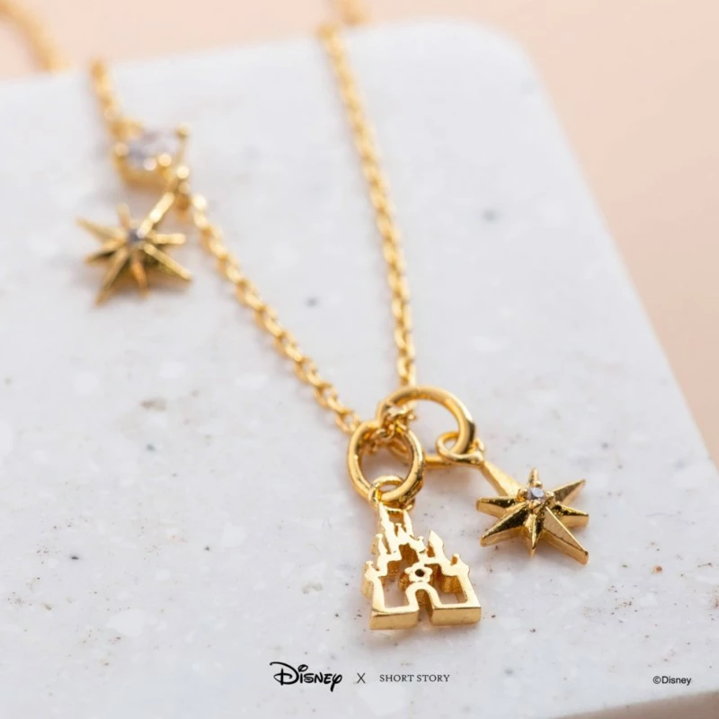 Disney Necklace Castle, Gold 2 Disney Necklace Castle, Gold - Image 2