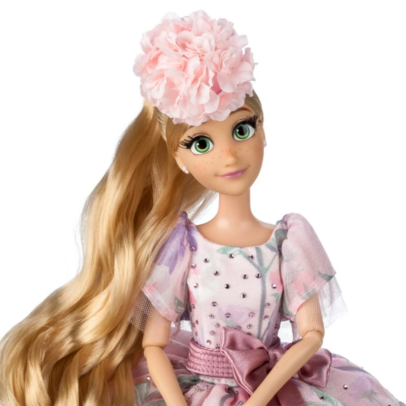 Rapunzel Ultimate Princess Celebration Limited Edition Doll 3 Rapunzel Ultimate Princess Celebration Limited Edition Doll - Image 3