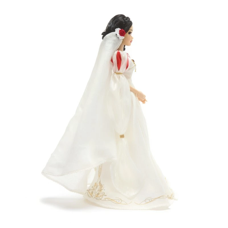 Snow White Limited Edition Doll, 85th Anniversary 5 Snow White Limited Edition Doll, 85th Anniversary - Image 5