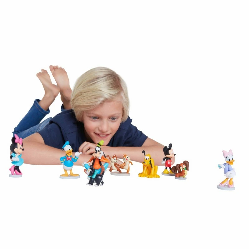 Mickey And Friends Deluxe Figurine Playset 2 Mickey And Friends Deluxe Figurine Playset - Image 2