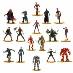 Marvel's Avengers Mega Figurine Play Set