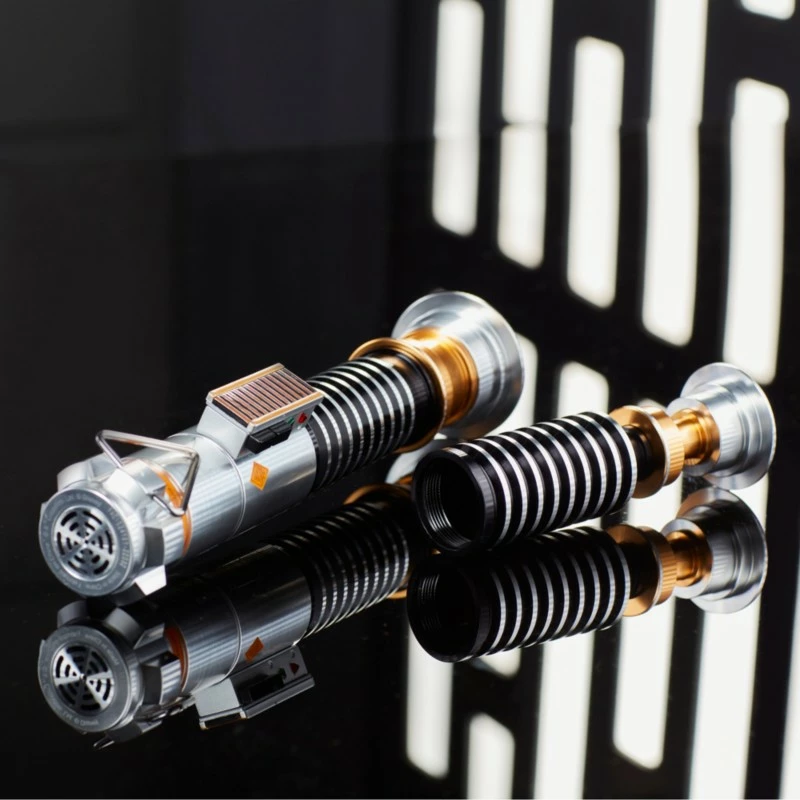 Luke Skywalker 40th Anniversary Legacy LIGHTSABER, Star Wars: Return Of The Jedi 5 Luke Skywalker 40th Anniversary Legacy LIGHTSABER, Star Wars: Return Of The Jedi - Image 5