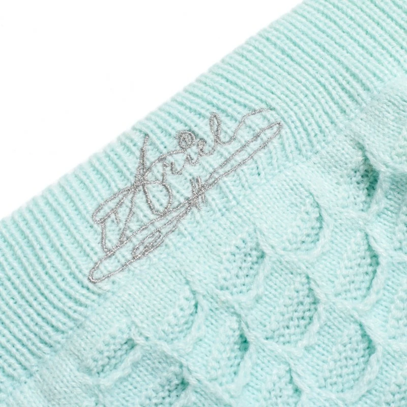 The Little Mermaid Tail Blanket 3 The Little Mermaid Tail Blanket - Image 3