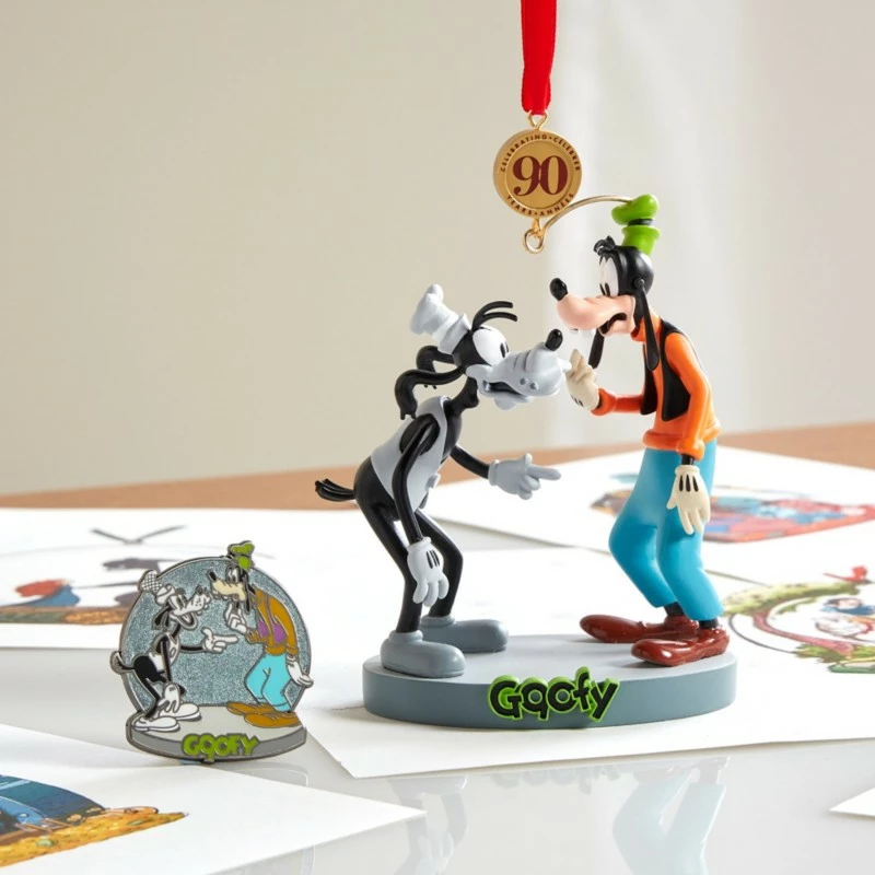 Goofy Legacy Sketchbook Ornament, 90th Anniversary, Limited Release 2 Goofy Legacy Sketchbook Ornament, 90th Anniversary, Limited Release - Image 2