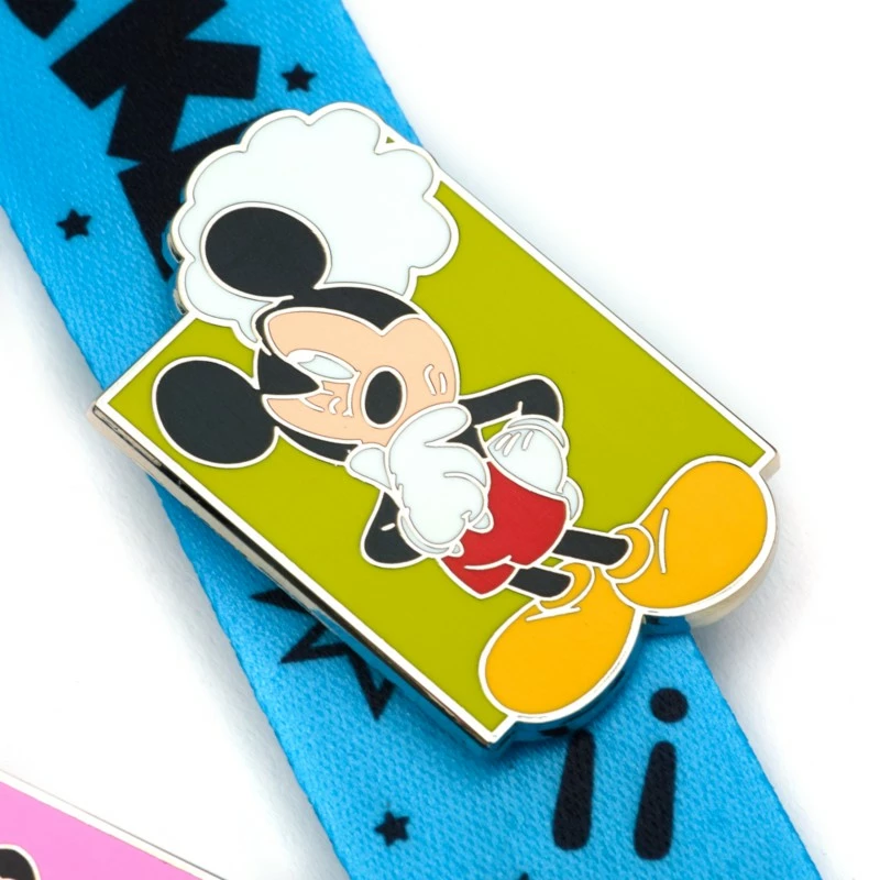 Mickey Mouse Lanyard And Pins Set 5 Mickey Mouse Lanyard And Pins Set - Image 5
