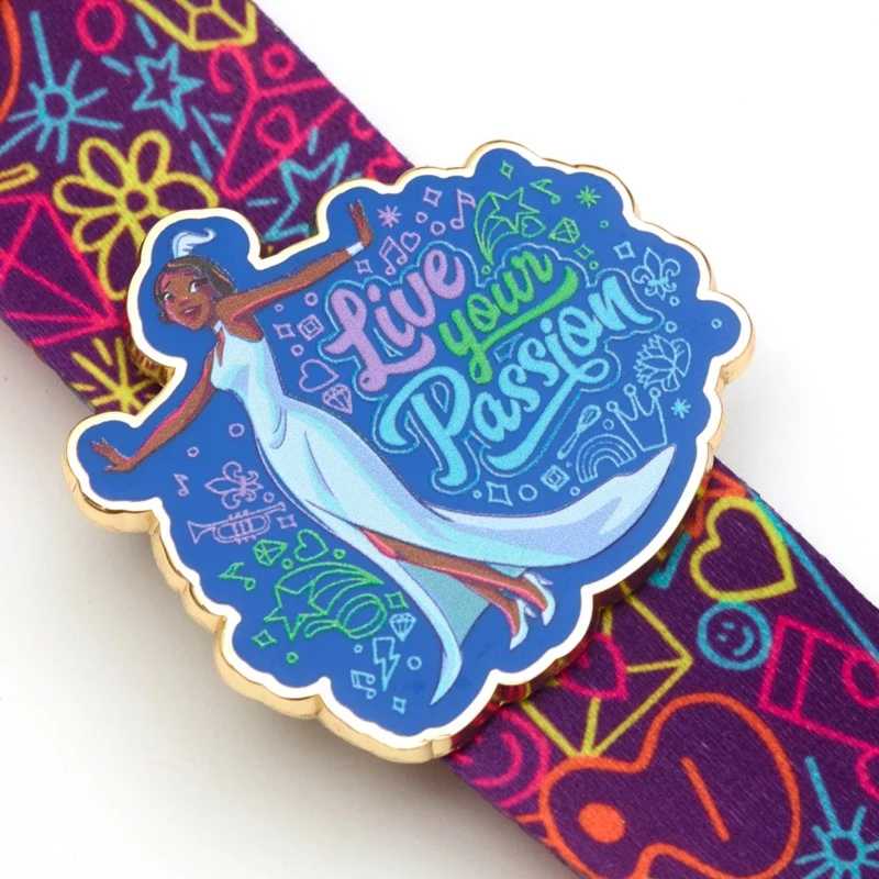 Disney Princess Pin Trading Starter Set 5 Disney Princess Pin Trading Starter Set - Image 5